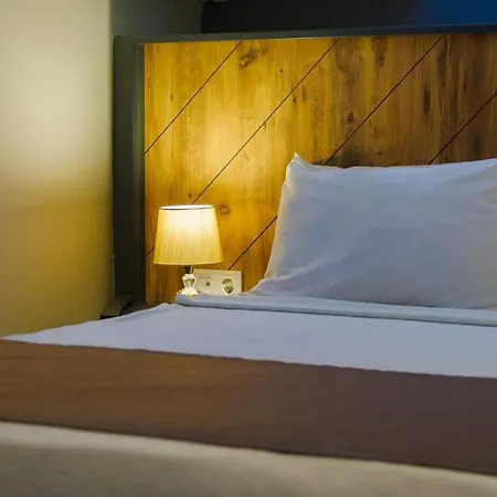 Privado Hotel 3*