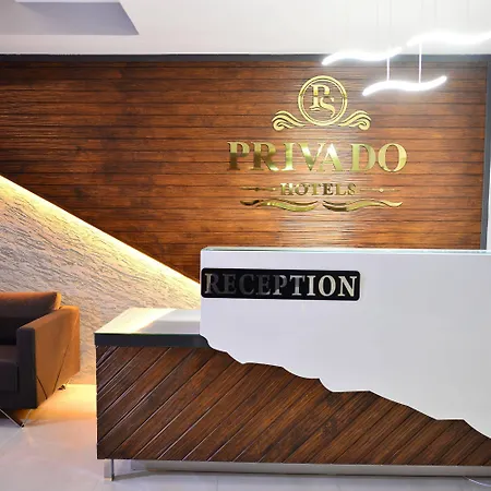 Privado 3*