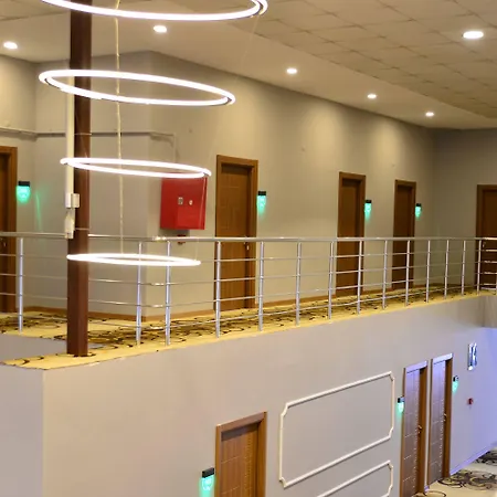 Privado Hotel 3*