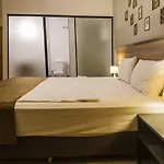 Privado فندق