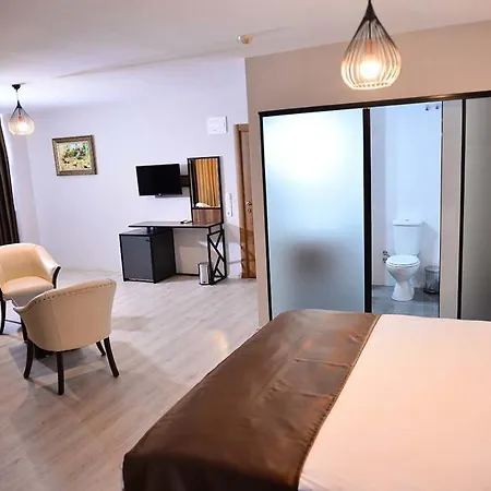Ξενοδοχείο Privado 3*